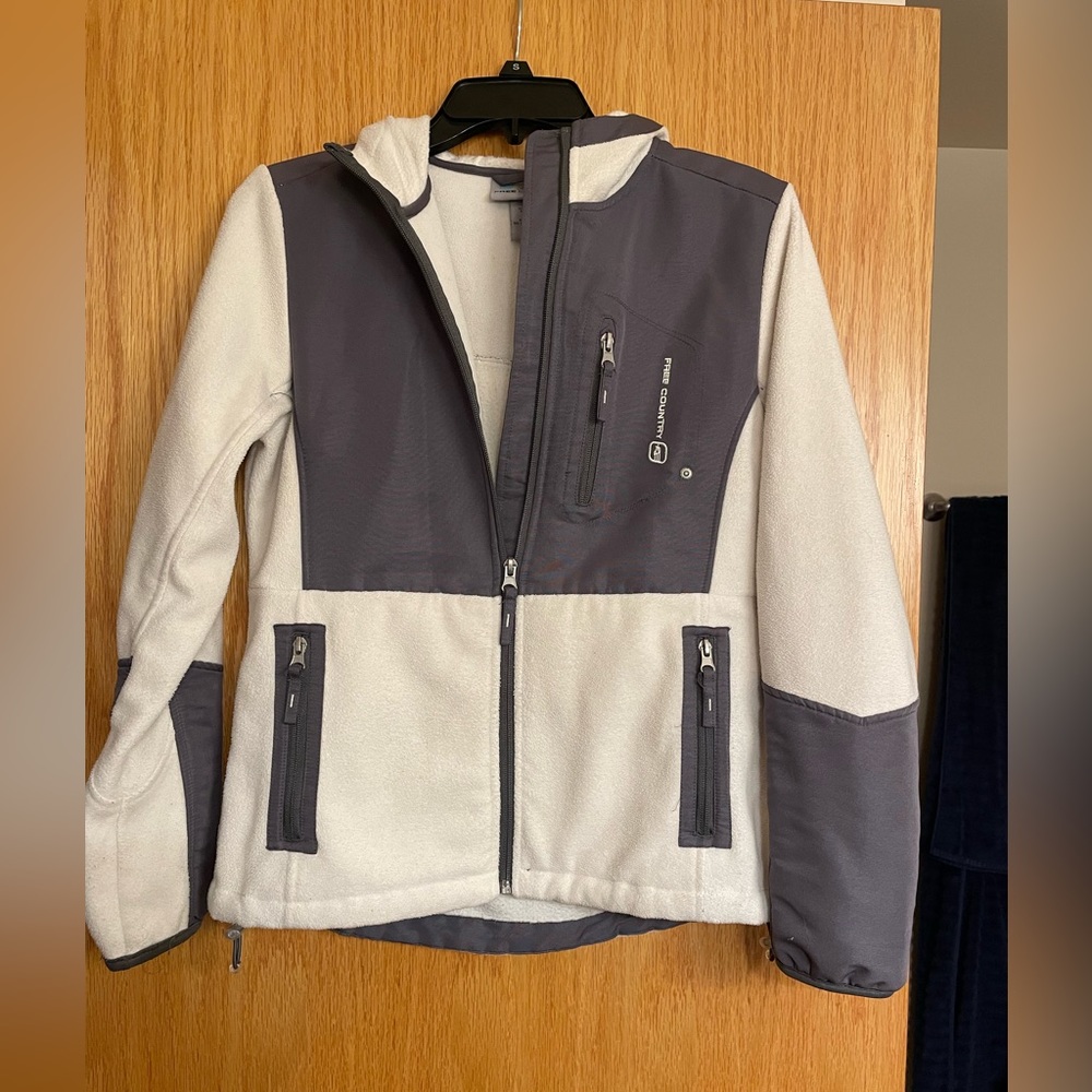(XS) Free County Zip up hooded off white Jacket